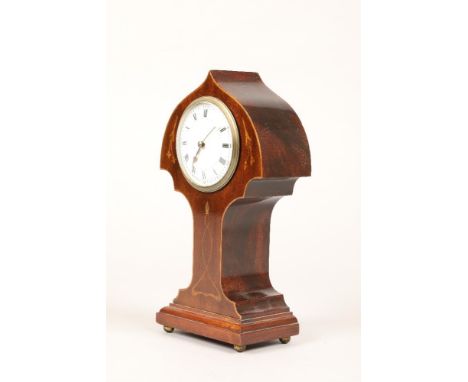 Art Nouveau inlaid mahogany mantel clock, 28cm high.