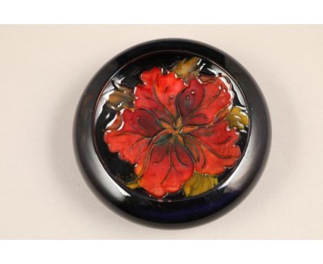 Moorcroft pottery trinket dish/shallow bowl decorated in hibiscus design, incised factory mark, 13cm diameter.CONDITION REPOR