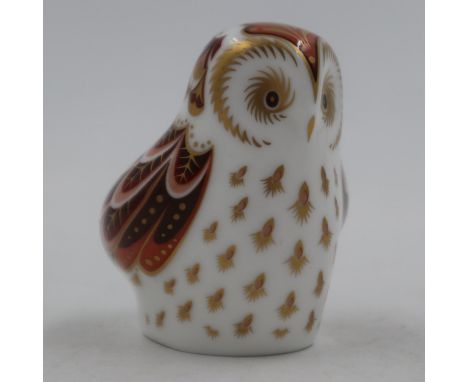 Royal Crown Derby owlet paperweight, Collectors Guild edition, with gold stopper, no cracks or chips, H: 60 mm. UK P&amp;P Gr