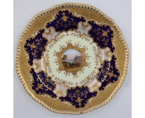 Coalport hand painted cabinet plate, no cracks or chips, no visible damages really clean item, no paint loss. D: 23 cm. UK P&