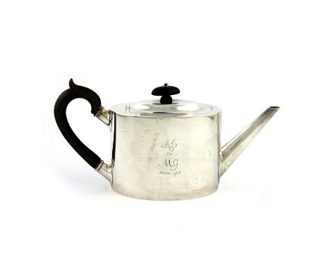 A Scottish silver teapot, by Hamilton and Inches, Edinburgh 1910, oval form, flush-hinged domed cover with a knop finial, scr