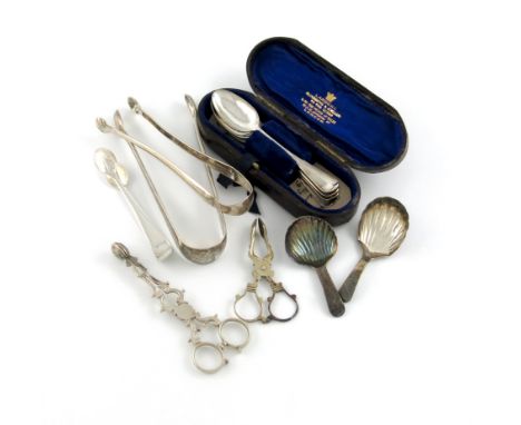 A mixed lot of silver flatware, comprising: a matched set of six George II Hanoverian pattern teaspoons, five by Marmaduke Da