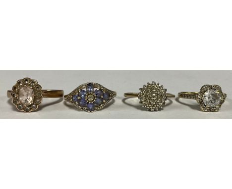 A 9ct gold cluster ring; a 9ct gold flowerhead ring; other (4) 