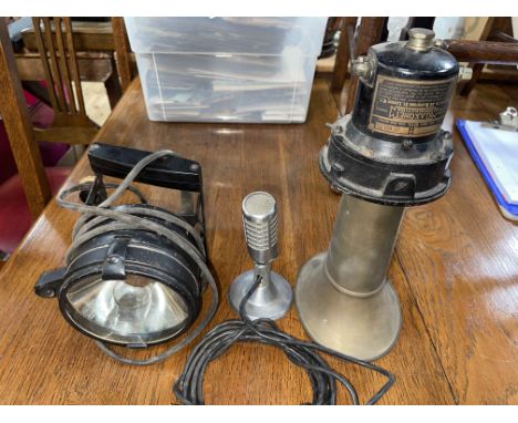 Klaxon '33958' 6 volt car horn and a King of the Road lamp.