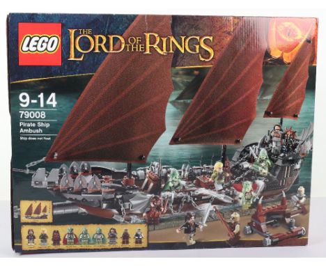 Lego The Lord of The Rings 79008 “Pirate Ship ambush” boxed set, this set has been built and put on display, very minimal dus