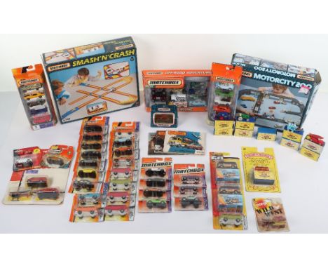 Matchbox boxed models and sets, including two boxed playsets, motorcity 200 and s-100 smash ‘n’ crash, blue boxed MB-7(unchec