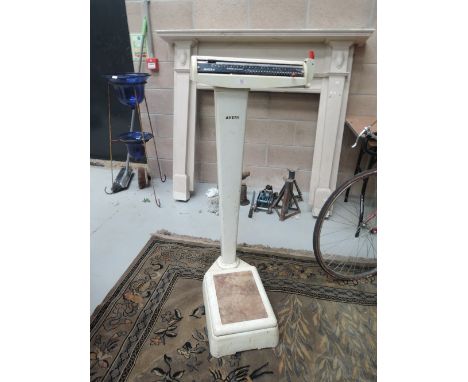 A set of vintage Avery weighing scales