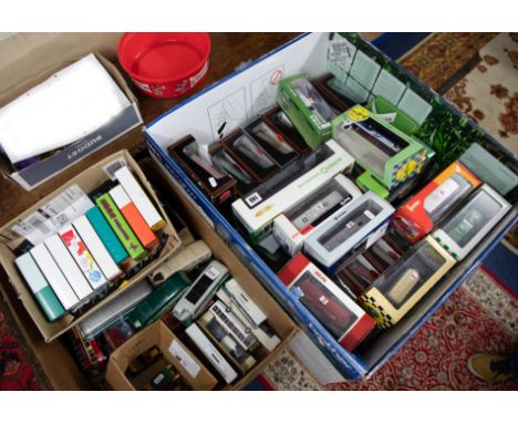 An extensive single owner collection of diecast model buses, a mix of boxed and loose models, full detailed list available, a
