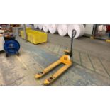 Jungheinrich AMW 22.2-4 Pallet Truck With Weighing Scales SWL 2200KG