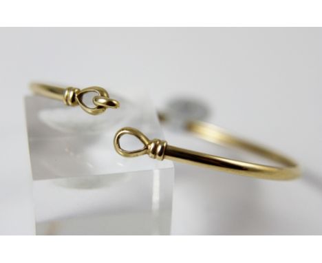 9ct gold bangle