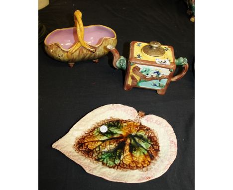 Antique majolica teapot Chinoiserie design, handled bowl and leaf plate