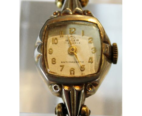 Ladies vintage Buler wristwatch in original box 