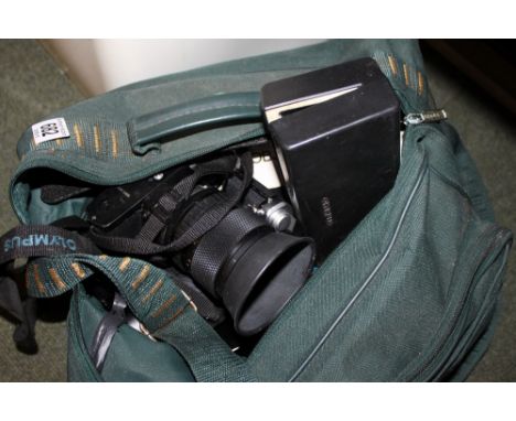 Bag of mixed vintage cameras icluding Sanyo, Olympus etc