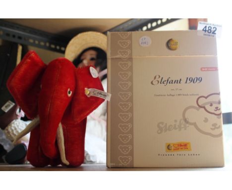 Steiff boxed Elefant 1909 stuffed animal with certificate of authenticity