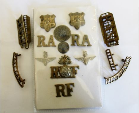 Quantity of Army collar badges