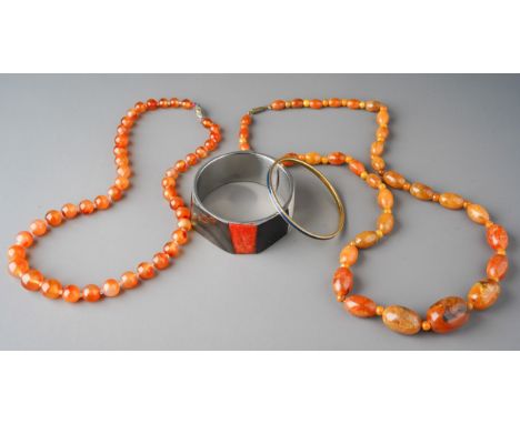 Collection of Jewellery containing carnelian beads, Monet bangle, Bakelite amber type beads etc.