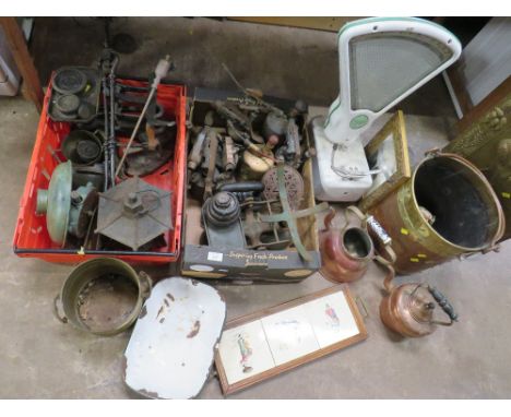 A SELECTION OF WEIGHING SCALES AND COPPER &amp; BRASS ITEMS TO INCLUDE A PARAFFIN BLOW TORCHES ETC