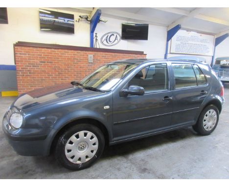 Make &amp; Model: VW Golf S TDIDate of Reg: Y254 AKMColour: Greycc: 1896MoT: 24-06-2021Fuel Type: DIESELMileage: 165kTransmis