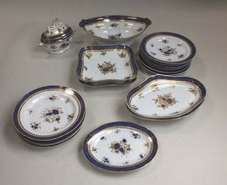 A Caughley/early Coalport porcelain dessert service painted in Dresden Flowers with gilding, circa 1785-95, comprising ten de