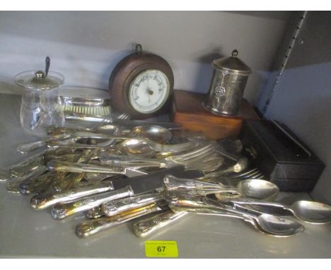 Silver plated Kings pattern cutlery and flatware, two lidded jars, gent's hairbrush and other items 