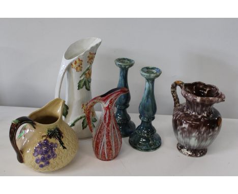 A job lot of vintage ceramics 