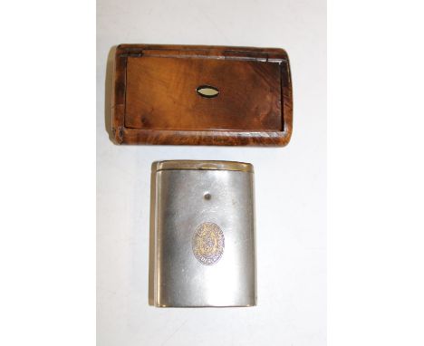 A silver plated vesta case and snuff box (sold as found) 