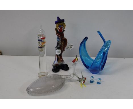 A selection of vintage glass ware etc 