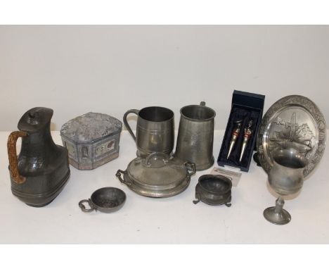 A selection of vintage pewter wares etc 