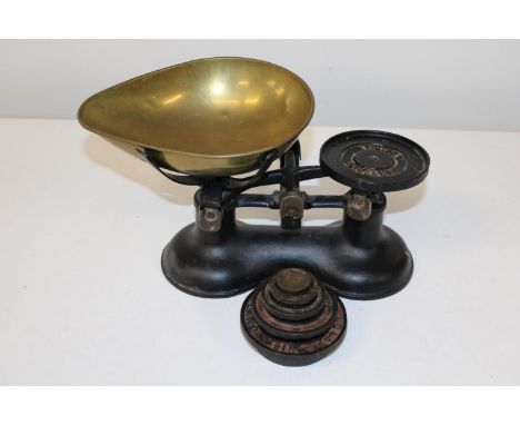 A set of vintage scales &amp; weights 