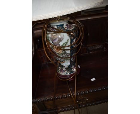 A modern Satsuma style table lamp having foliate decoration