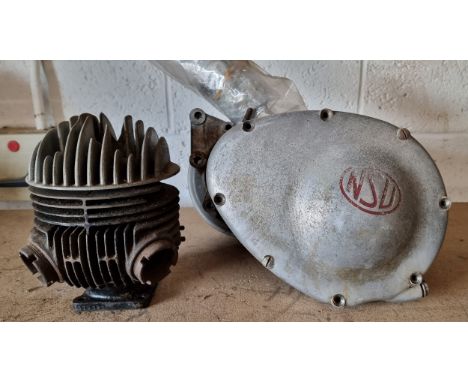 An NSU 250 engine, 64/330321, unknown condition. 