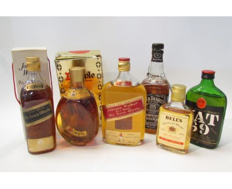 Jack Daniels 700ml (paper seal broken), VAT 69, Johnnie Walker Red Label 50cl, Bell's 18.75cl, Johnnie Walker Black Label 500