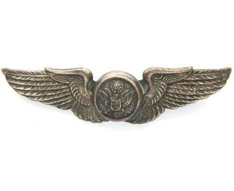 WWII USAAF silver breast badge, pressed metal with pin back. P&amp;P Group 1 (£14+VAT for the first lot and £1+VAT for subseq