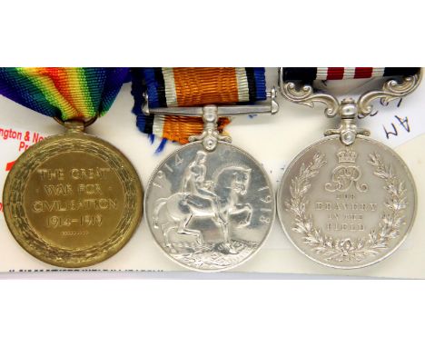 PTE JW Scoolar Machine Gun Corps; military medal and WWI pair with demob certificate and copy records. P&amp;P Group 1 (£14+V