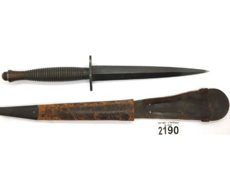 British commando dagger MKIII with leather scabbard.  P&amp;P Group 2 (£18+VAT for the first lot and £3+VAT for subsequent lo