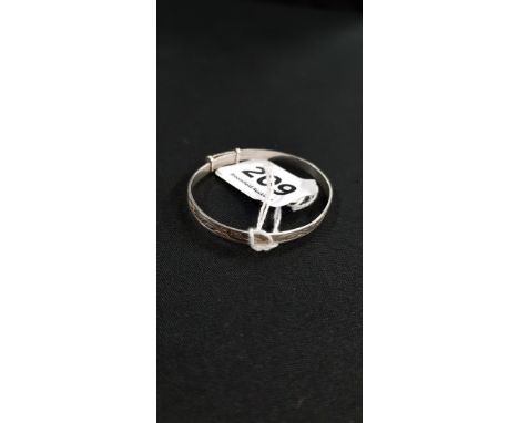 CHILDS SILVER BANGLE