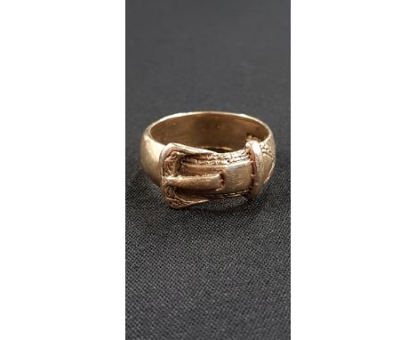 9CT GOLD BUCKLE RING (9.1 GRAMS)