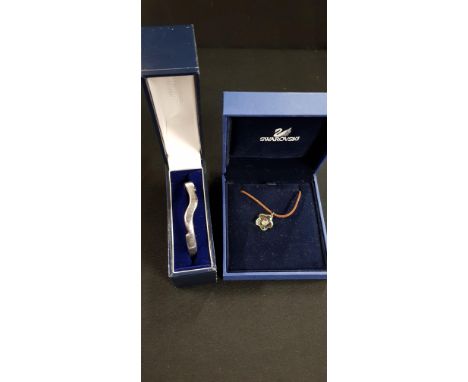 SILVER PLATED BANGLE AND SWAROVSKI PENDANT