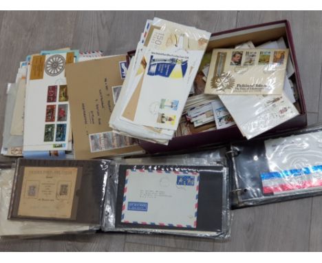 Box and 2 albums of vintage first day covers, large majority is commemorative