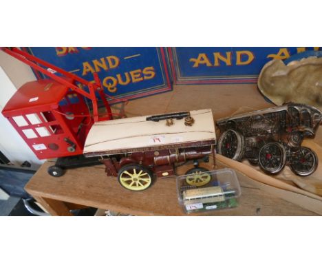 A Tri-ang crane, model traction engine and plaque and four die-cast models (4)