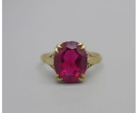 A 9ct gold, synthetic ruby ring, 1.9g, M 