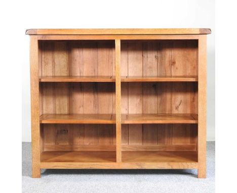 A modern light dwarf open bookcase110w x 40d x 91h cm