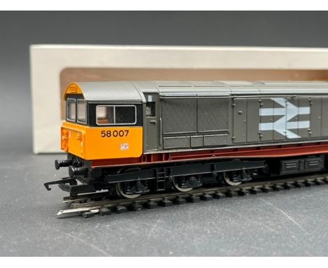 Hornby R250B Class 58 58007 in Railfreight Red Stripe Livery - Tested Runner(400g)Generic box Condition: Locomotive - Good