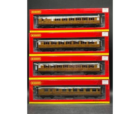Four OO gauge Hornby LNER Teak boxed coaches 'Ready-to-Roll'(800g)Appearing 'As New'Hornby R4826 Gresley 61' 6" brake composi