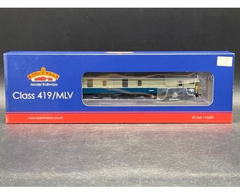 Bachmann Branchline 31-267 Class 419 Motor Luggage Van (MLV) S68009 in BR blue & grey(500g)From collection that appears not p