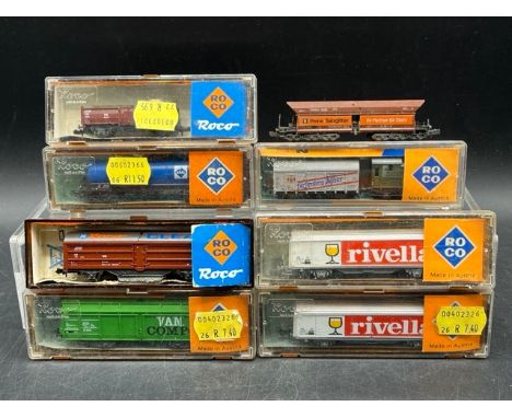 9 N gauge Rolling stock(450g)Includes;-Roco 02335A Track cleaning wagon in DB brown with ROCO branding (missing case lid)Roco