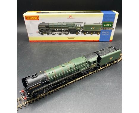Hornby R3191 Class 8 4-6-2 71000 'Duke Of Gloucester' in BR Green with late crest - Special Edition with etched nameplates - 