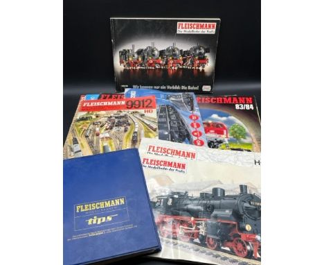 HO Fleischmann Modellbahnen Tips manual, Layout Plans and ten catalogues spanning 1982 to 2003/04(5000g) Condition: Fair