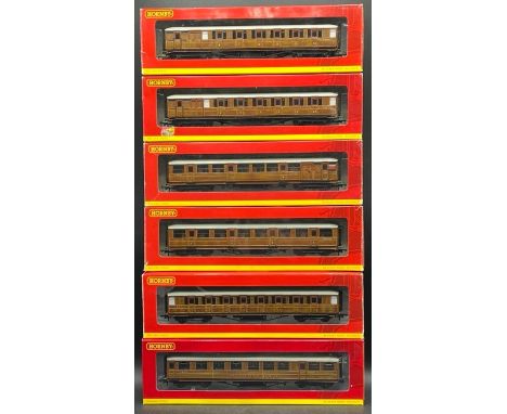 Six OO gauge Hornby LNER Teak boxed coaches 'Ready-to-Roll'(1200g)Hornby R4170 Gresley 61ft corridor brake coach 24387 in LNE