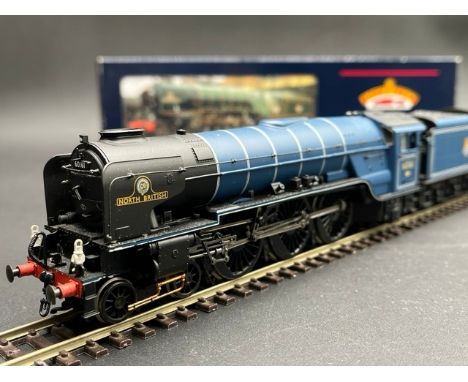 Bachmann Branchline 32-553 Class A1 4-6-2 60161 "North British" & tender in BR express blue with early emblem - Tested Runner